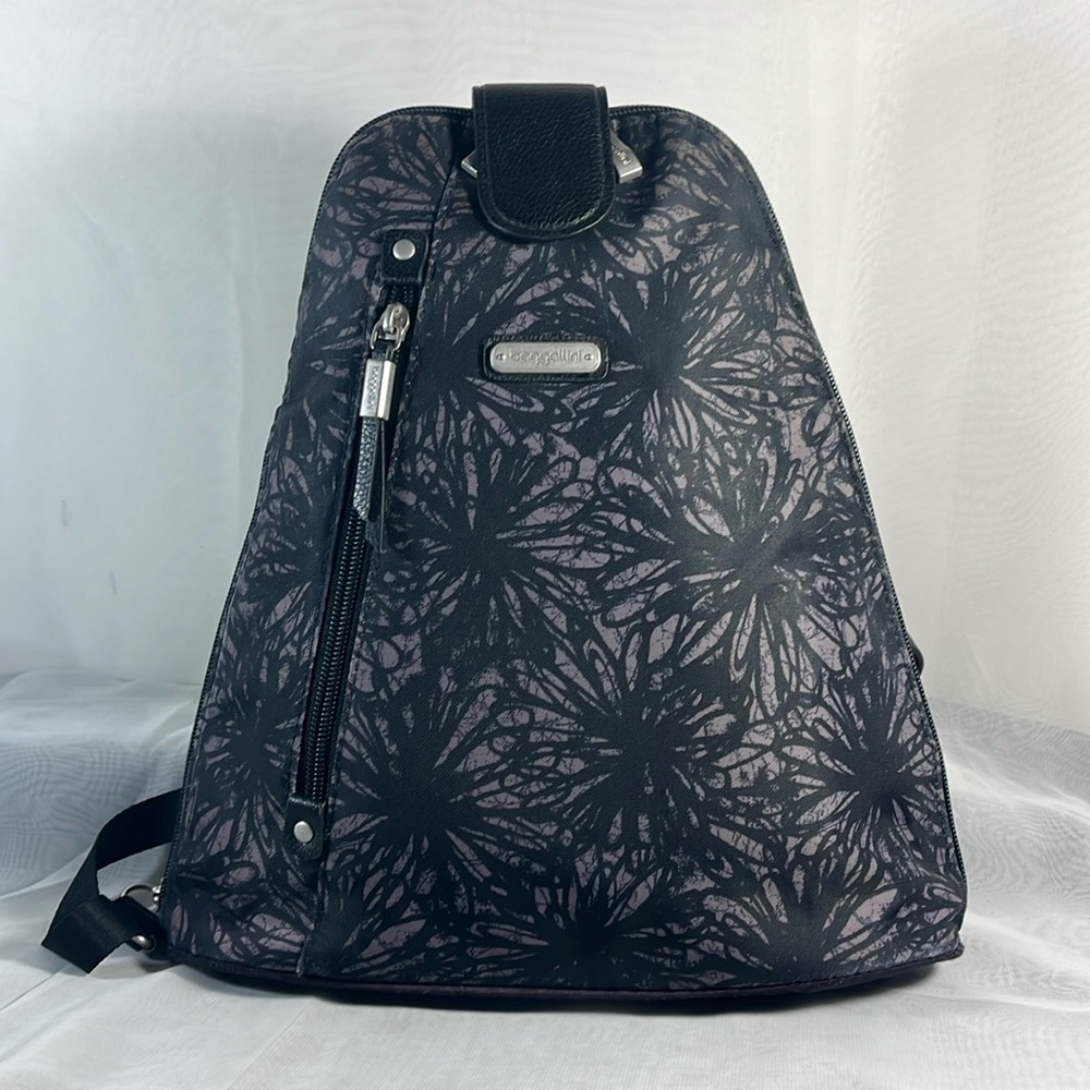Baggallini Convertible Shoulder to Backpack Back Floral with Pink Background